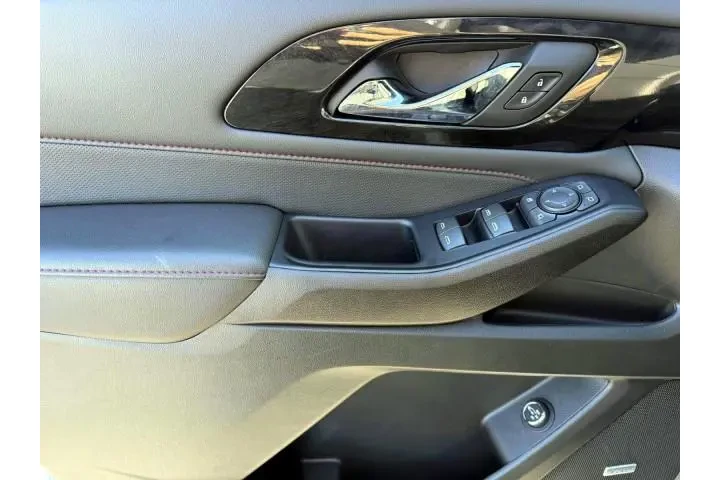 $34998 : Chevrolet Traverse 2023 4x4 image 8