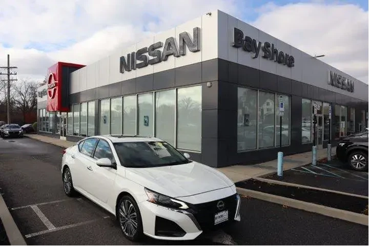 $26849 : Nissan Altima 2025 2.5 SL 4d image 1