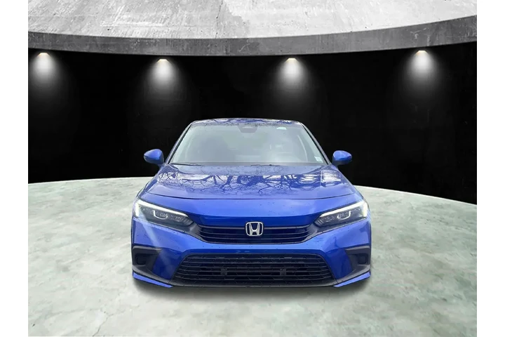 $18985 : Honda Civic 2024 LX 4dr Seda image 2