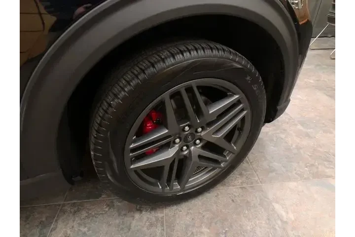 $39602 : Ford Explorer 2025 AWD ST-Li image 9