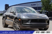 $43996 : 2023 Macan thumbnail