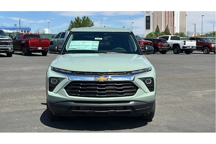 $27984 : Chevrolet Trailblazer 2026 4 image 2