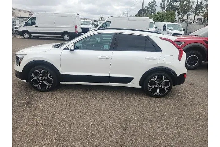 $25491 : Kia Niro 2023 EX 4dr Crossov image 8
