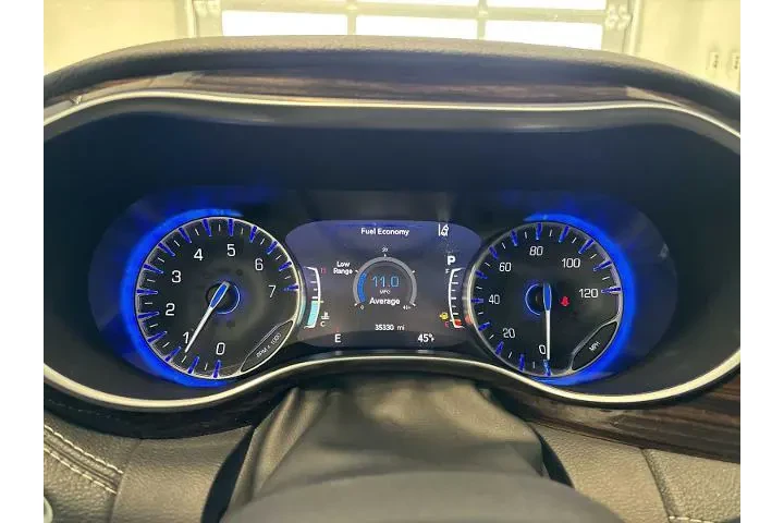 $32930 : Chrysler Pacifica 2022 Limit image 10