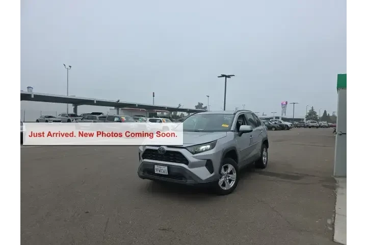 $24400 : Toyota RAV4 Hybrid 2019 AWD image 3