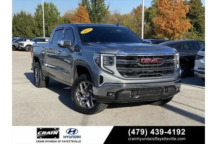 $38986 : GMC Sierra 1500 2023 4x4 SLT image 1
