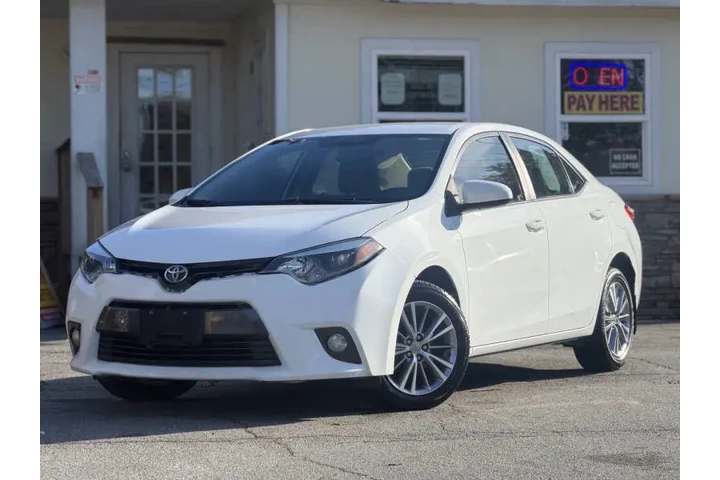 2015 Corolla L image 2