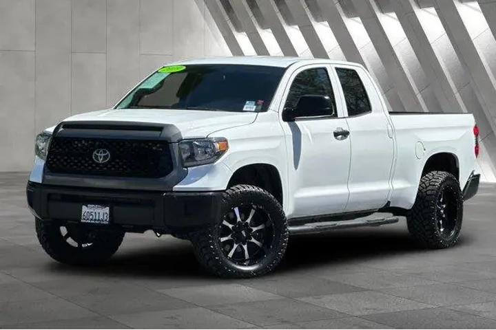 $29000 : Toyota Tundra 2019 4x2 SR 4d image 2