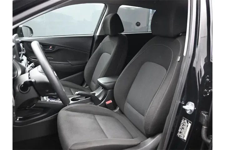 $18837 : Hyundai KONA 2023 SEL 4dr Cr image 9