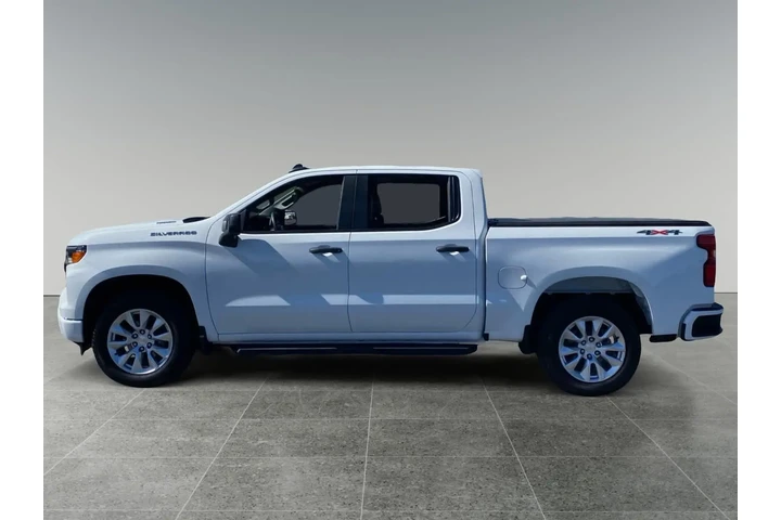 $39900 : Chevrolet Silverado 1500 202 image 2