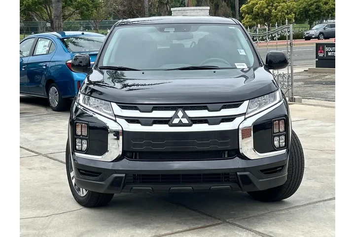 $21299 : Mitsubishi Outlander Sport 2 image 1