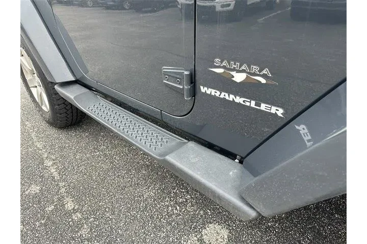 $18000 : Jeep Wrangler 2017 4x4 Sahar image 6