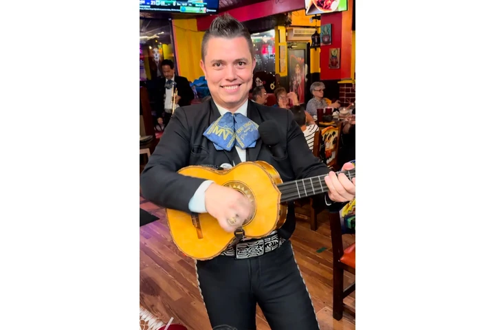 Mariachi Nuevo Tepango image 8
