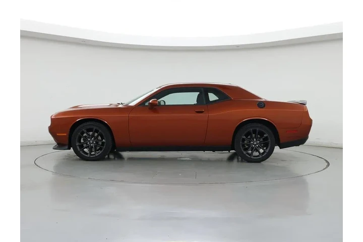 $27998 : Dodge Challenger 2021 AWD GT image 3