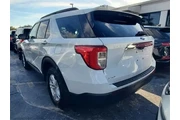 $15990 : Ford Explorer 2020 AWD XLT 4 thumbnail