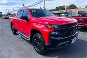 $37889 : 2019 Silverado 1500 4WD Crew thumbnail