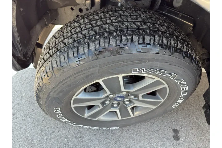 $23498 : Ford F-150 2015 4x4 Lariat 4 image 10