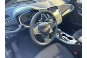 $19000 : Chevrolet Malibu 2024 LT 4dr thumbnail