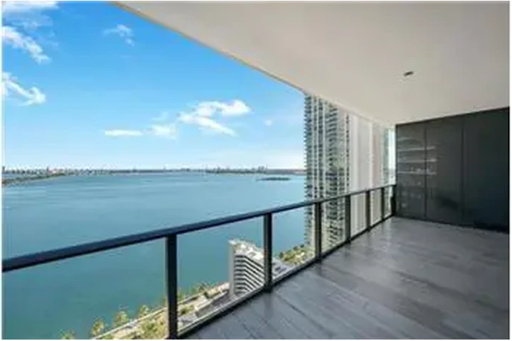 $7000 : Rental property with 2 bedro image 1