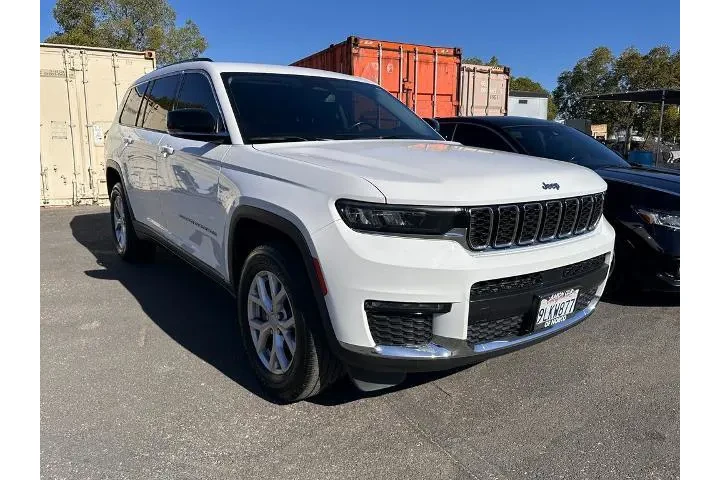 $26600 : Jeep Grand Cherokee L 2022 4 image 3