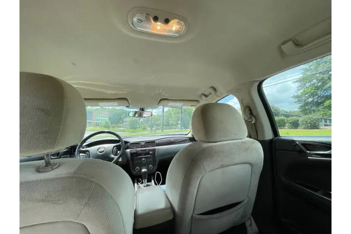 $11000 : 2012 Impala LT Fleet image 9