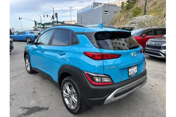 $19898 : Hyundai KONA 2023 AWD SEL 4d image 4