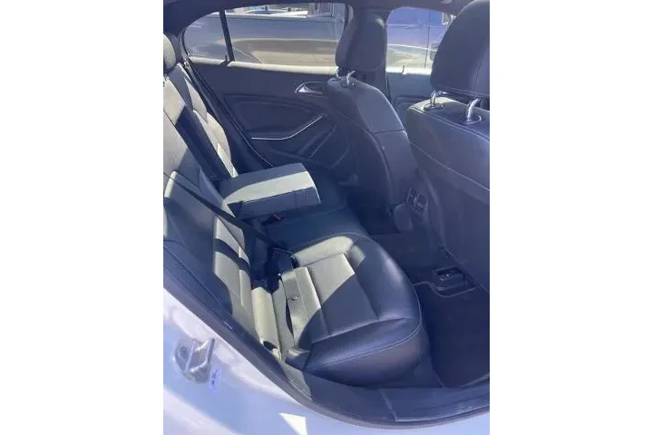 $16988 : Mercedes-Benz GLA 2017 GLA 2 image 6