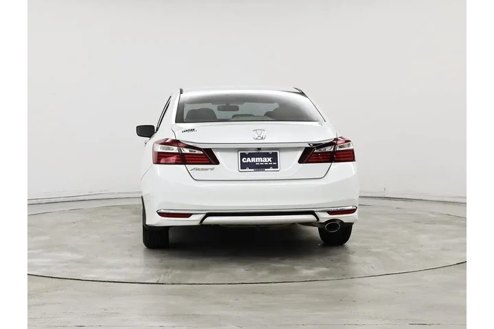 $20998 : Honda Accord 2016 LX 4dr Sed image 6