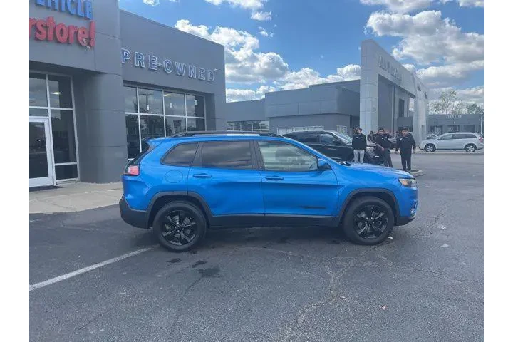 $18808 : Jeep Cherokee 2020 4x4 Latit image 5