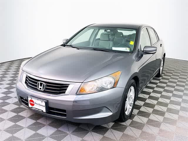 $9500 : PRE-OWNED 2009 HONDA ACCORD L image 4