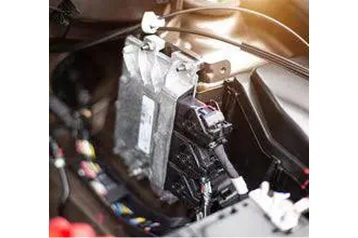 Auto electric problems repair image 4