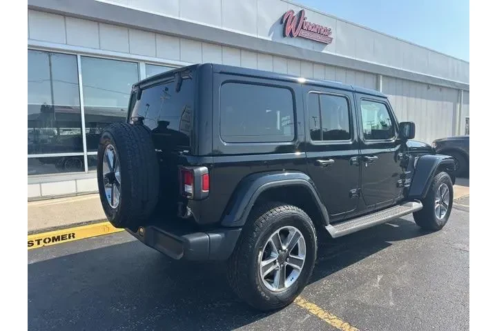 Jeep Wrangler Unlimited 2022 image 9