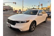 $24988 : Honda Accord 2023 EX 4dr Sed thumbnail