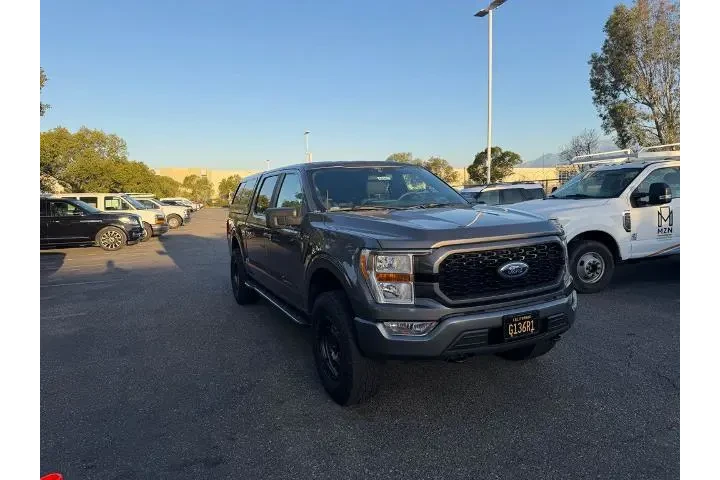 $32400 : Ford F-150 2021 4x4 XL 4dr S image 3