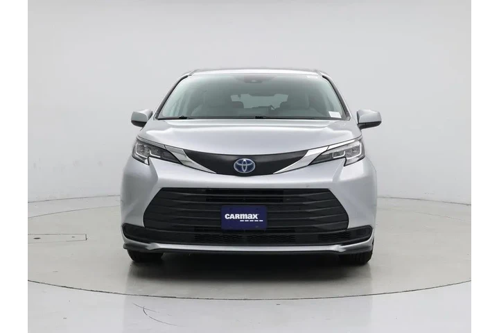 $37998 : Toyota Sienna 2023 LE 8-Pass image 5
