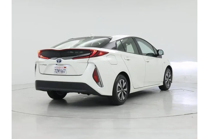 $22998 : Toyota Prius Prime 2017 Prem image 8
