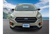 $11977 : Ford Escape 2017 S 4dr SUV thumbnail