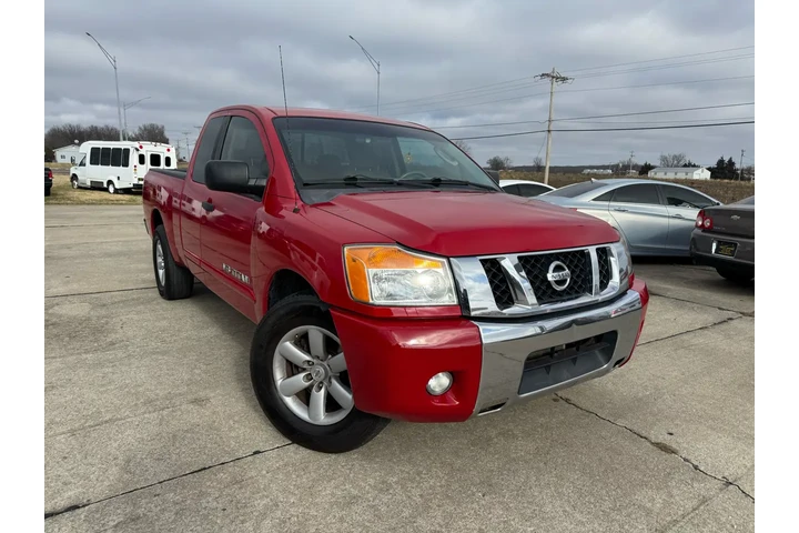 $6999 : 2011 Titan SV King Cab 2WD image 5