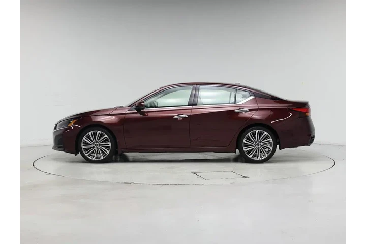 $23998 : Nissan Altima 2023 2.5 SL 4d image 3