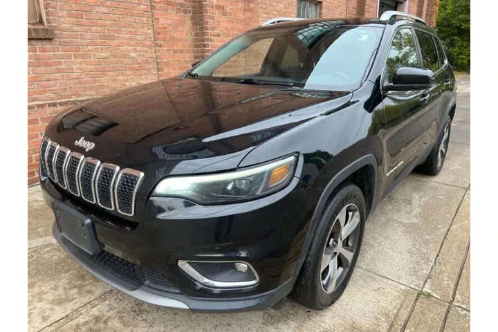 $17200 : 2019 Cherokee Limited image 1