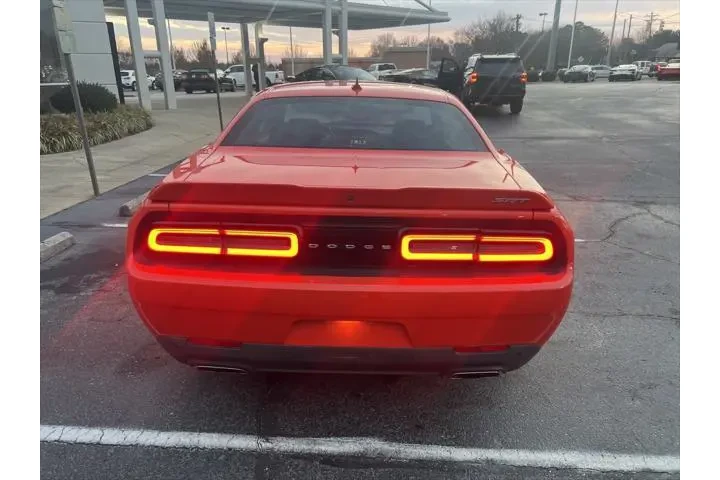 $31900 : Dodge Challenger 2016 SRT 39 image 3