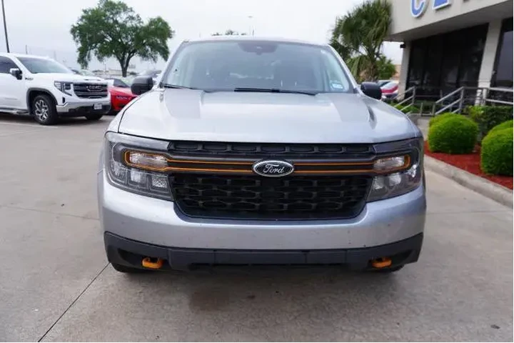 $34988 : Ford Maverick 2024 AWD XLT 4 image 2