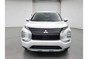 $23998 : Mitsubishi Outlander 2022 AW thumbnail