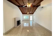 $2000 : 2bed 2bath available in miami thumbnail