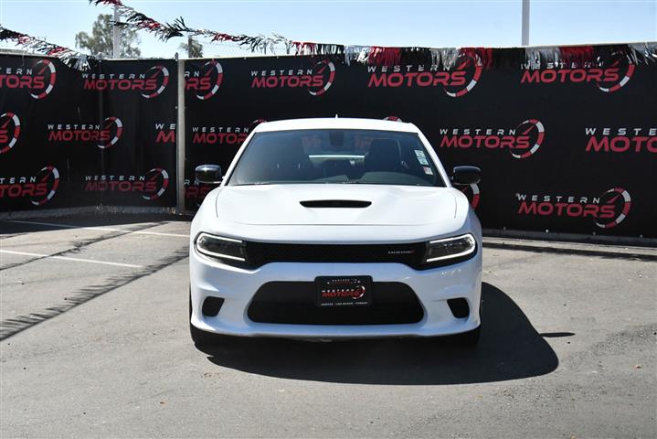 $33546 : Charger R/T image 2