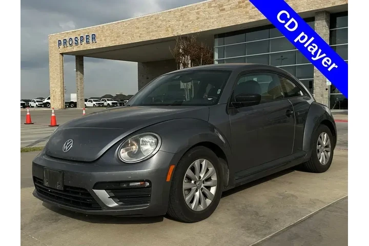 $17650 : Volkswagen Beetle 2018 2.0T image 8