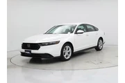 $27998 : Honda Accord 2025 LX 4dr Sed thumbnail