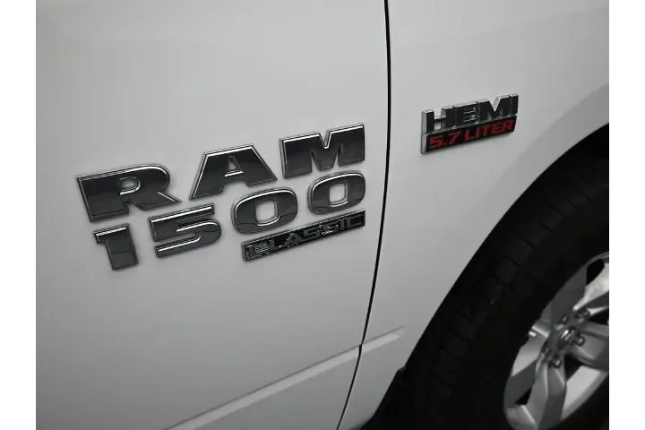$26991 : Ram 1500 Classic 2020 4x4 Tr image 5