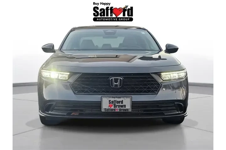$25990 : Honda Accord 2024 LX 4dr Sed image 2