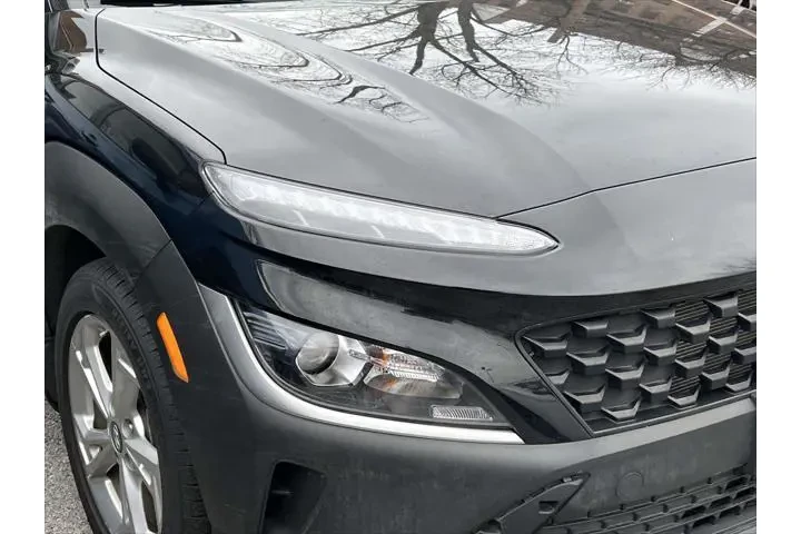 $19995 : Hyundai KONA 2023 AWD SEL 4d image 6